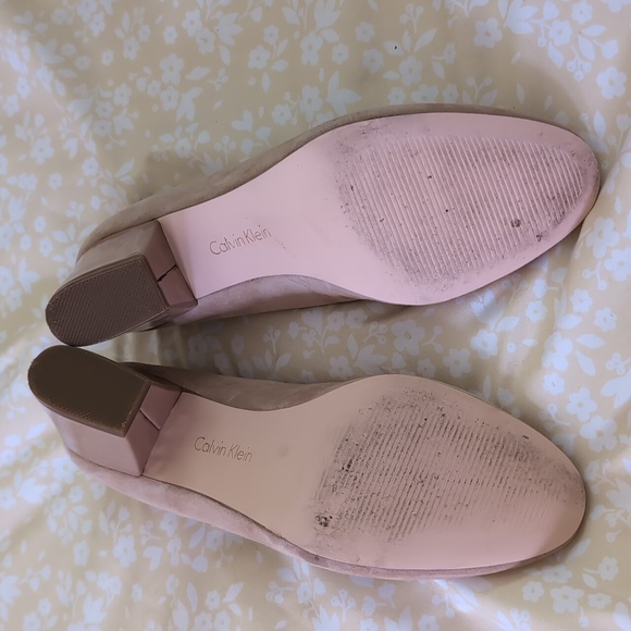 Calvin Klein Pumps - Picture 4 of 7